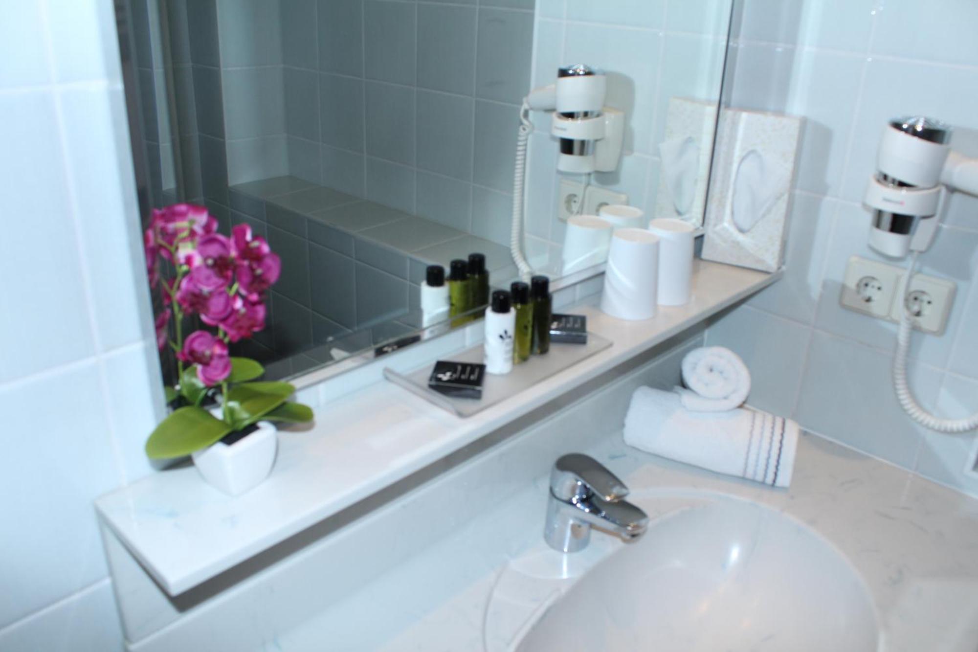 Small Double Room