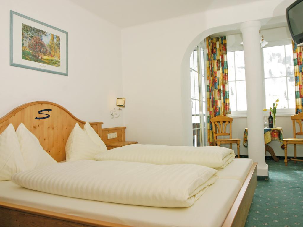 Double Room Shower
